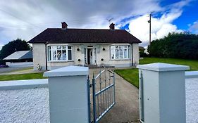 The Myles' Self-Catering Cottage - 4 Stars